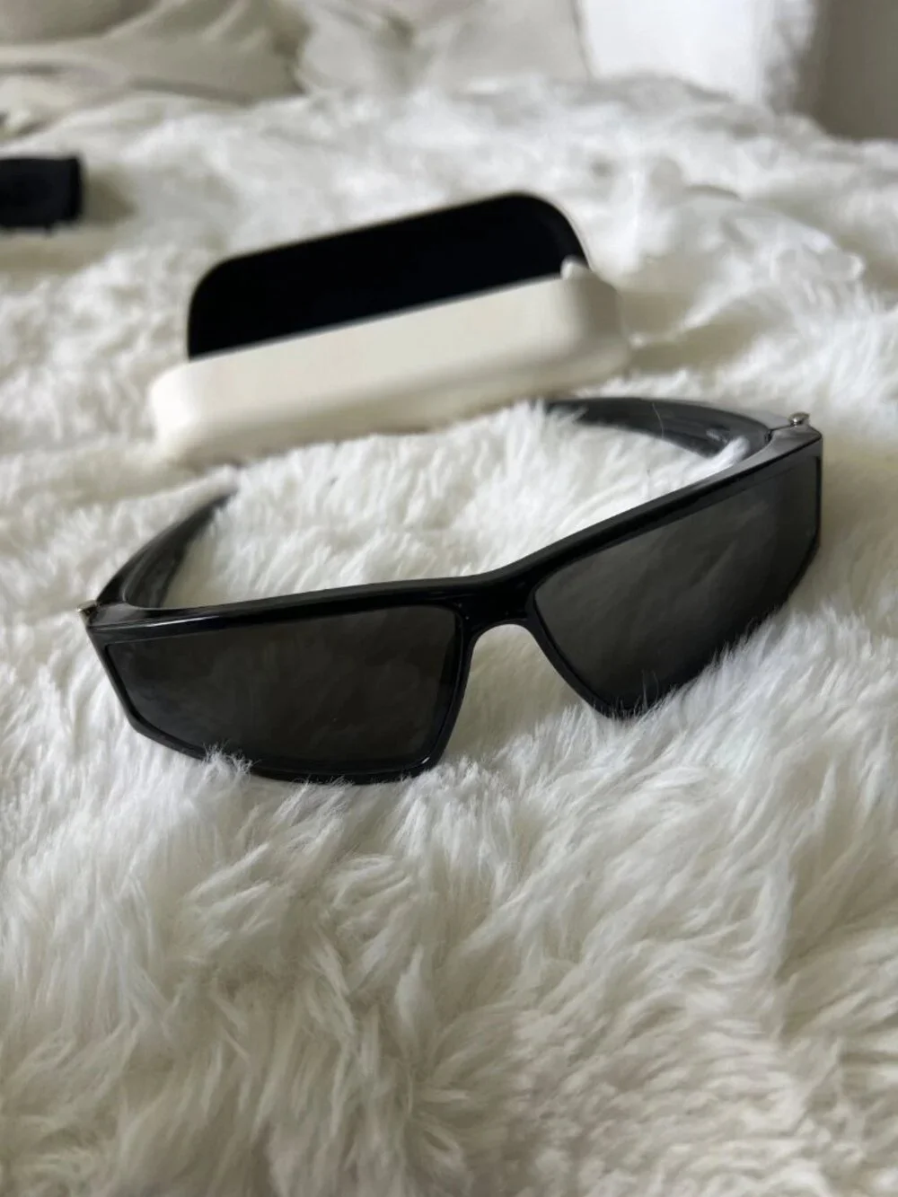 Alexander Mcqueen sunglasses AM0490S